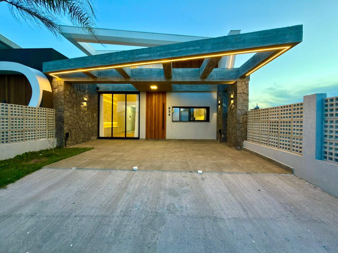 Casa à venda no Jardim Beira Mar: 