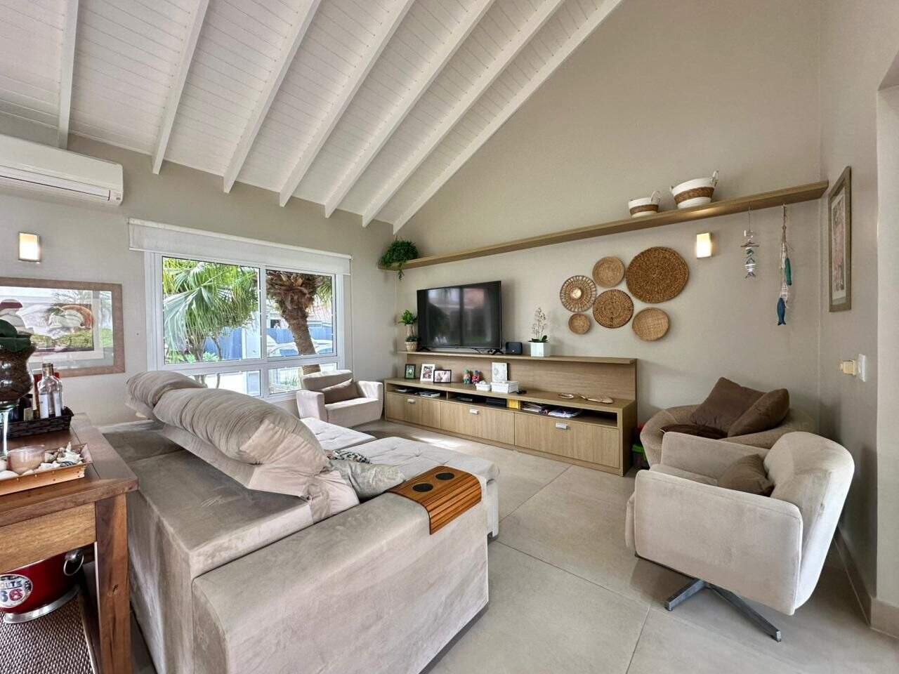 Casa em Condomínio à venda no Condomínio Xangri-lá Villas Resort: 