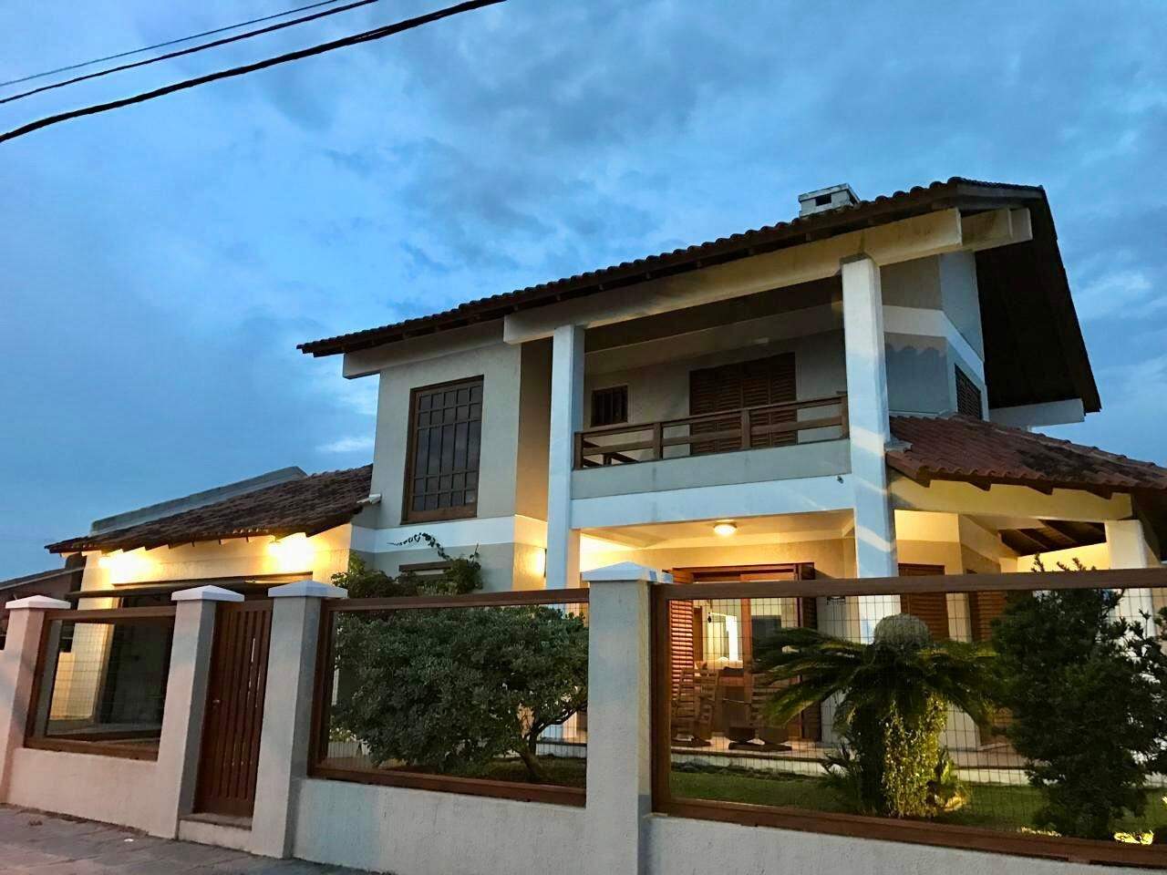 Sobrado à venda no Zona Nova: 