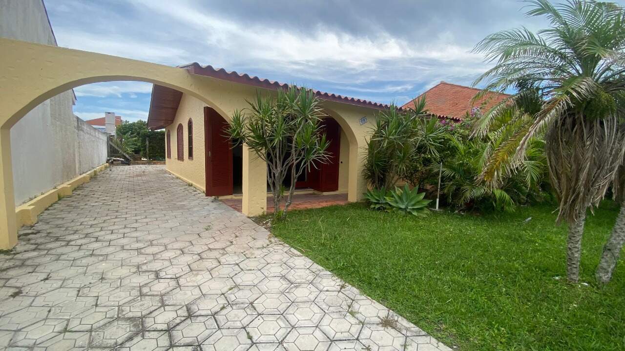 Casa à venda no Centro: 