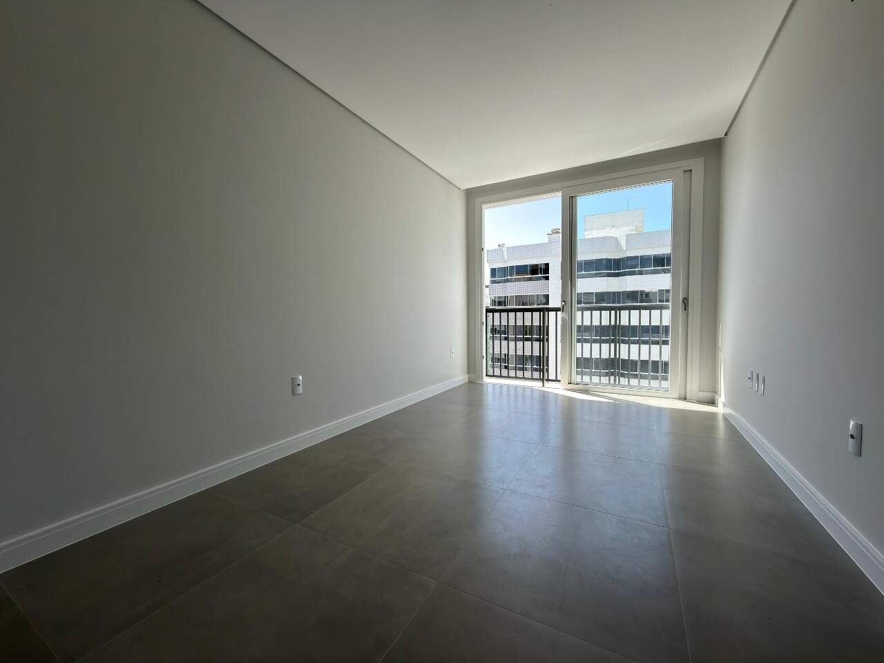 Apartamento à venda no Zona Nova: 