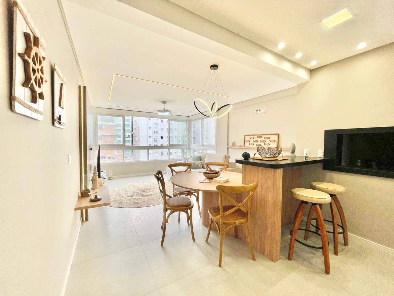 Apartamento à venda no Zona Nova: 