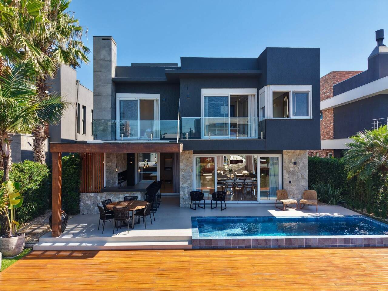 Casa em Condomínio à venda no Condomínio Malibu Beach: 