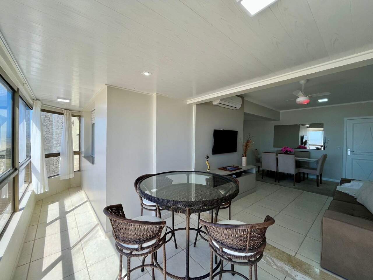 Apartamento à venda no Zona Nova: 