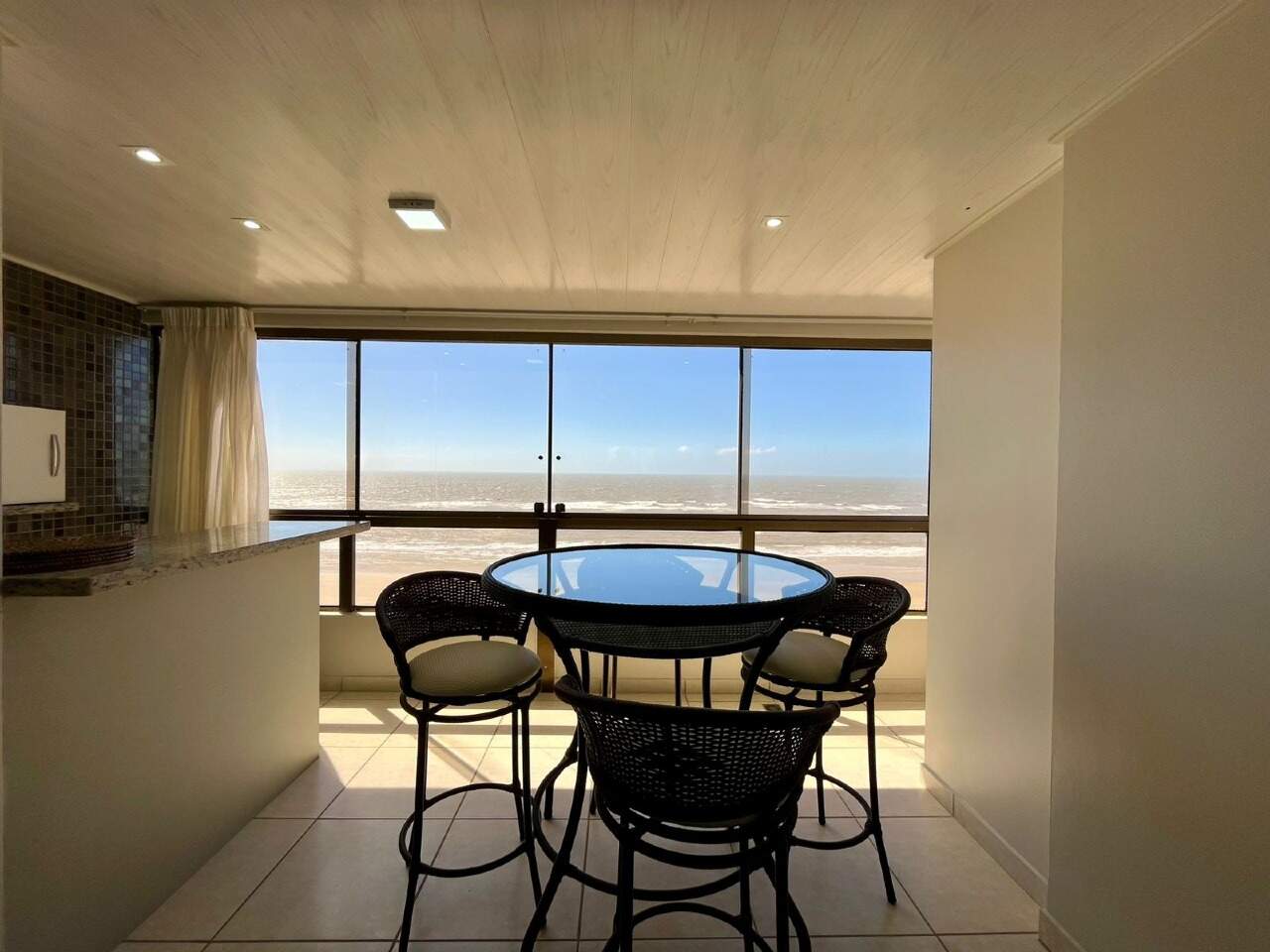 Apartamento à venda no Zona Nova: 