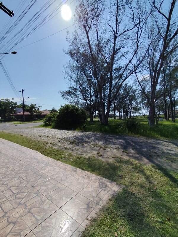 Terreno à venda no Praia Zona Norte: 