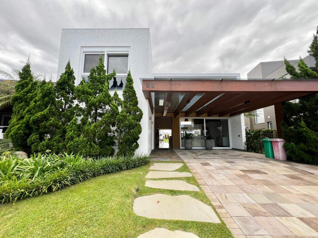 Casa em Condomínio à venda no Condomínio Malibu Beach: 