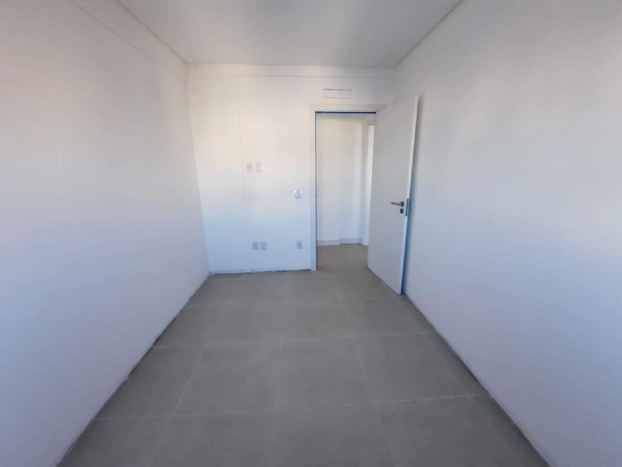 Apartamento à venda no Zona Nova: 