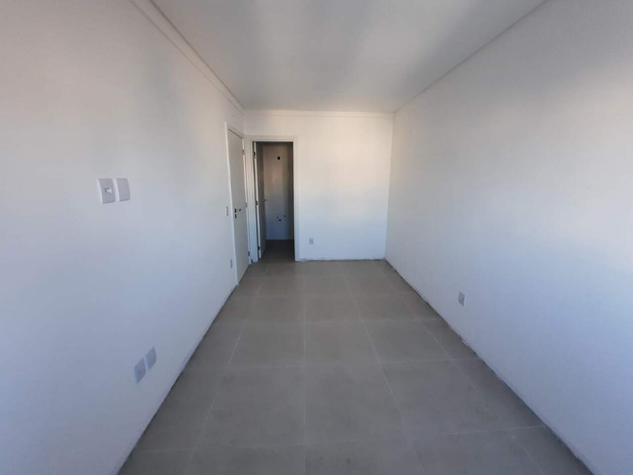 Apartamento à venda no Zona Nova: 