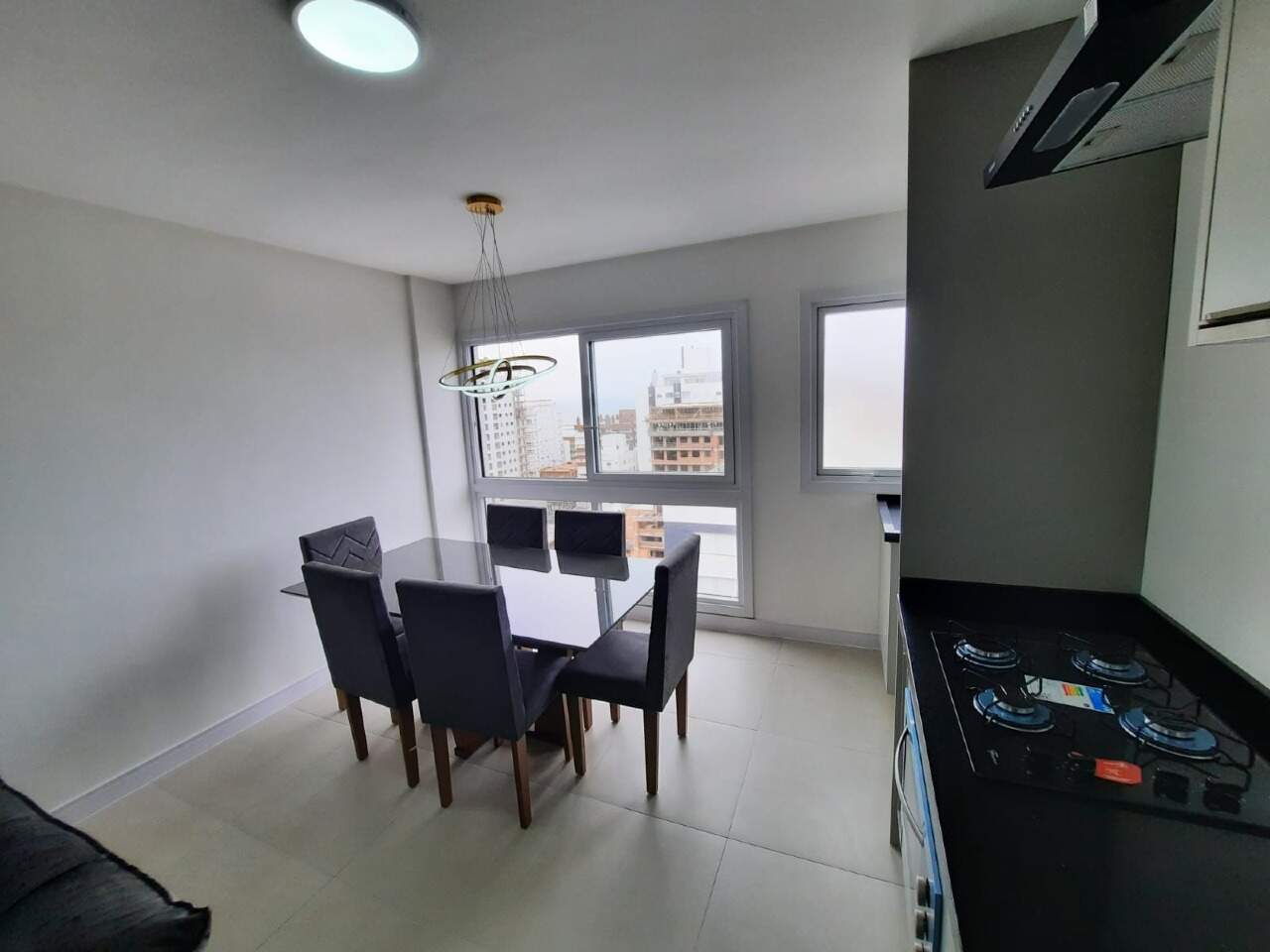 Apartamento à venda no Zona Nova: 
