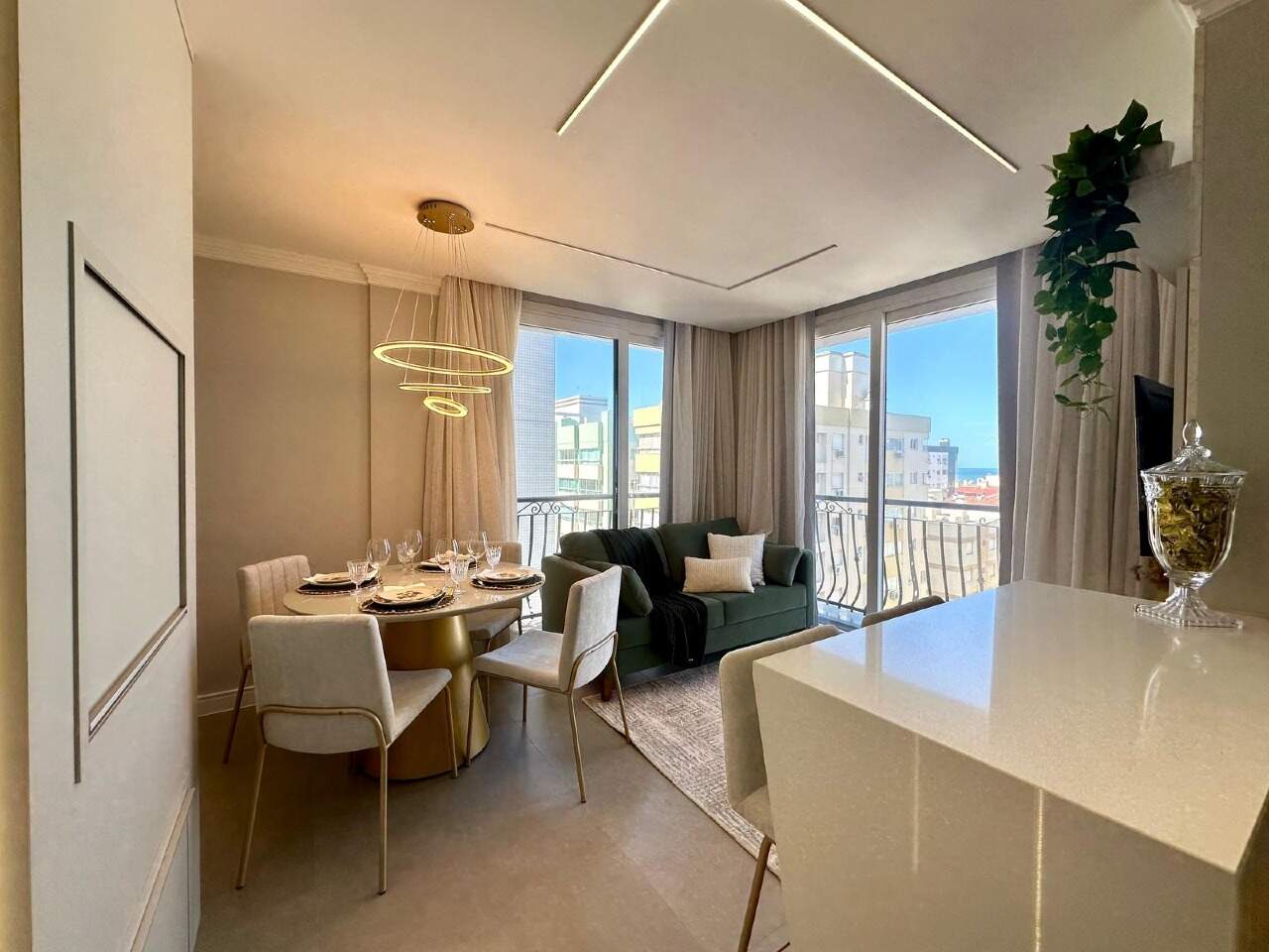 Apartamento à venda no Zona Nova: 
