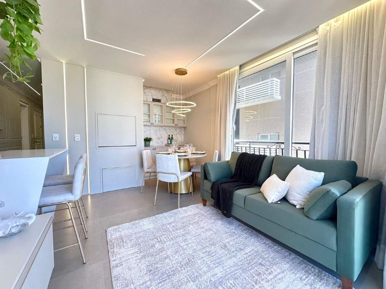 Apartamento à venda no Zona Nova: 
