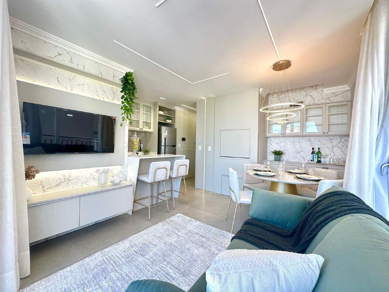 Apartamento à venda no Zona Nova: 