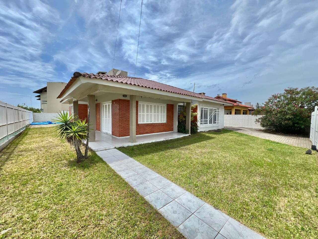 Casa à venda no Zona Nova: 