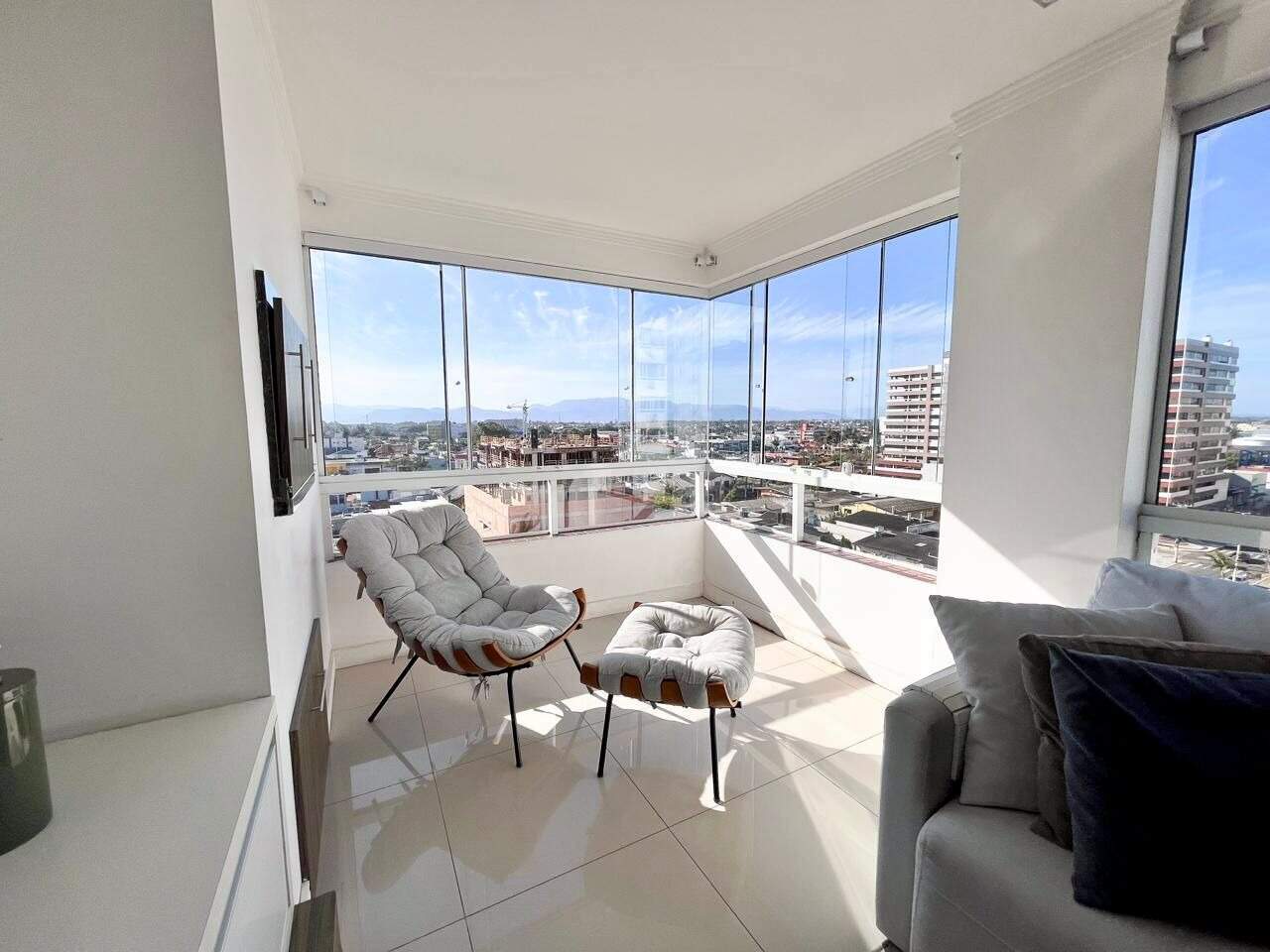 Apartamento à venda no Navegantes: 