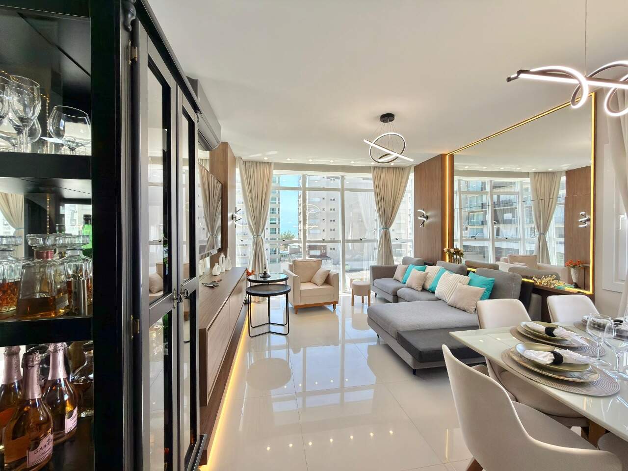 Apartamento à venda no Navegantes: 