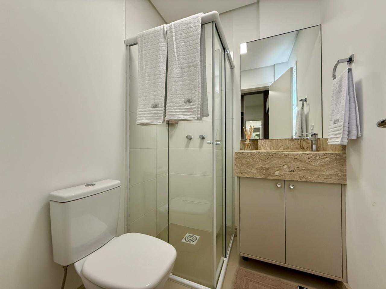 Apartamento à venda no Zona Nova: 