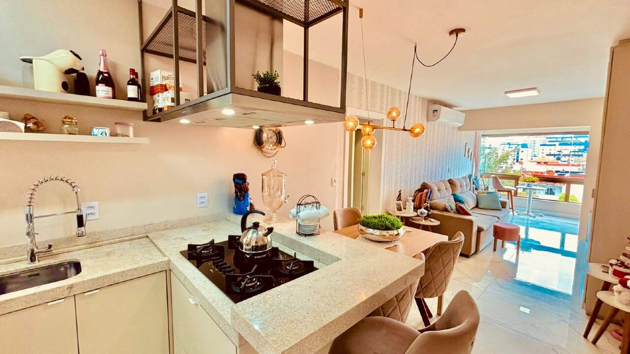 Apartamento à venda no Zona Nova: 