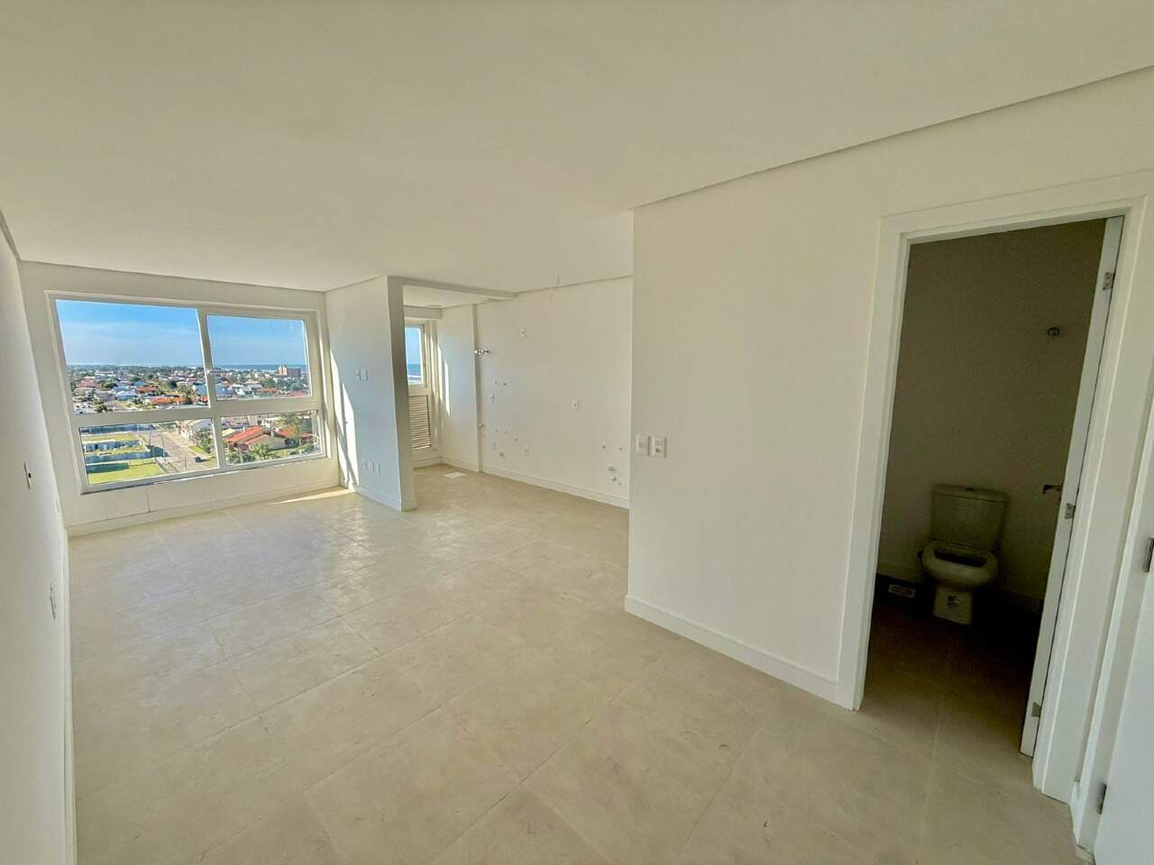 Apartamento à venda no Zona Nova: 