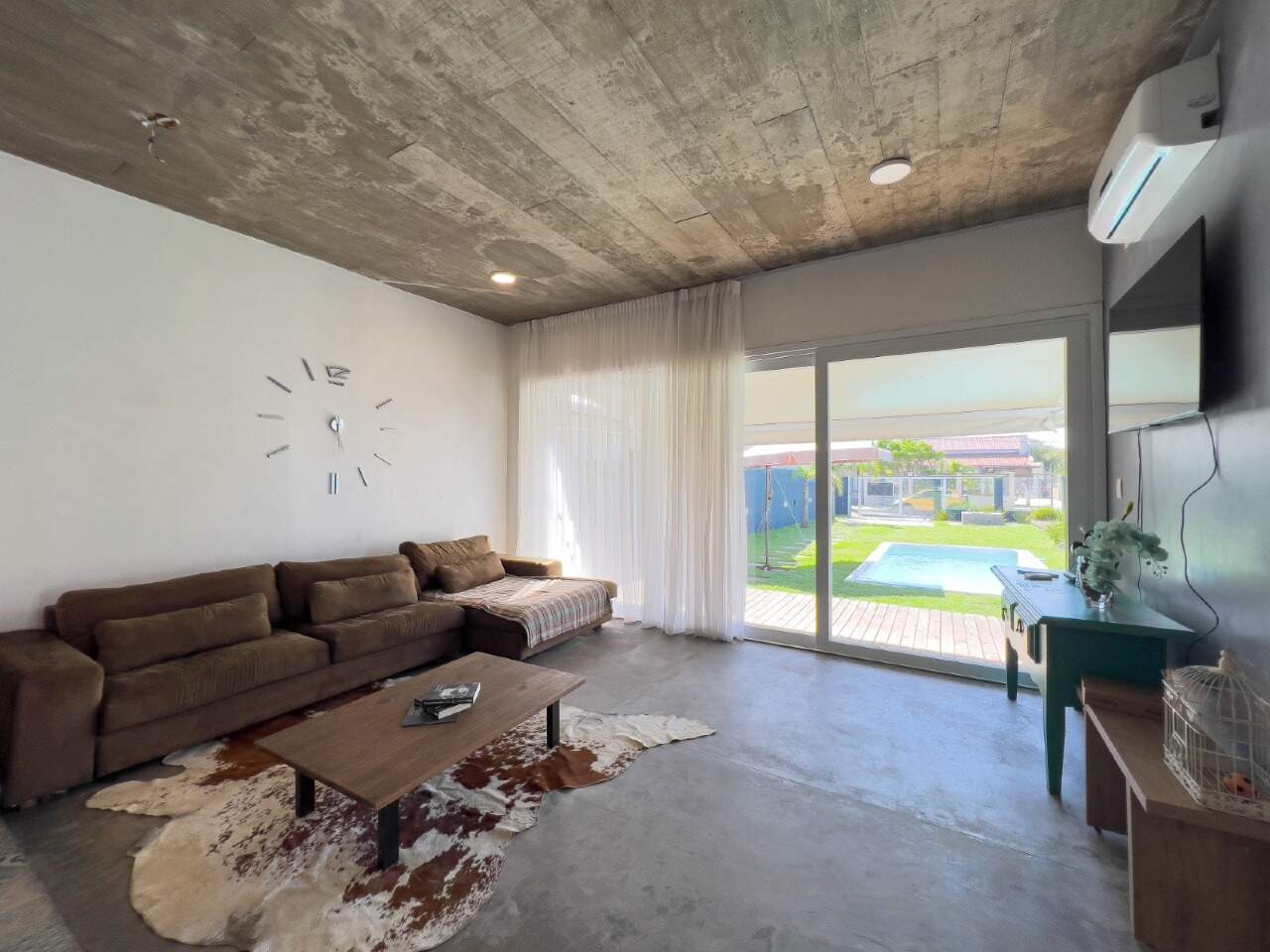 Casa à venda no Rainha do Mar: 