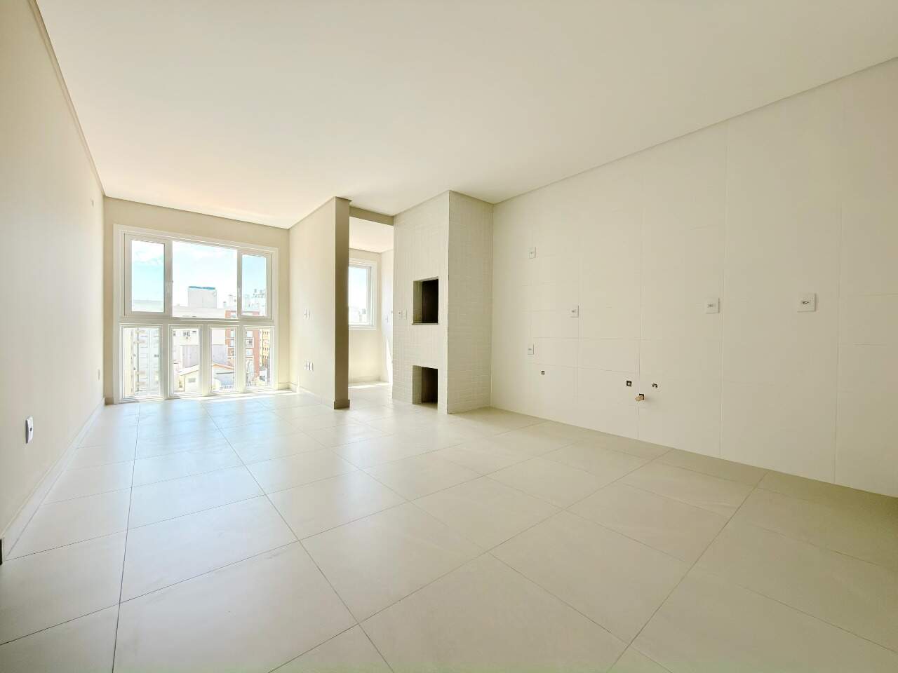 Apartamento à venda no Zona Nova: 