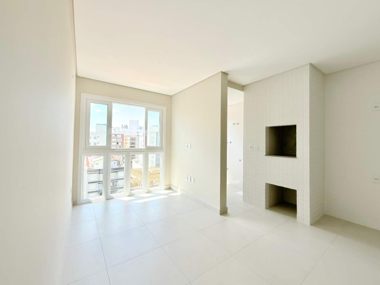 Apartamento à venda no Zona Nova: 