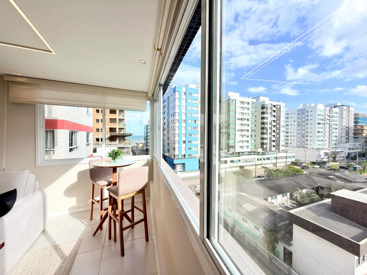 Apartamento à venda no Zona Nova: 