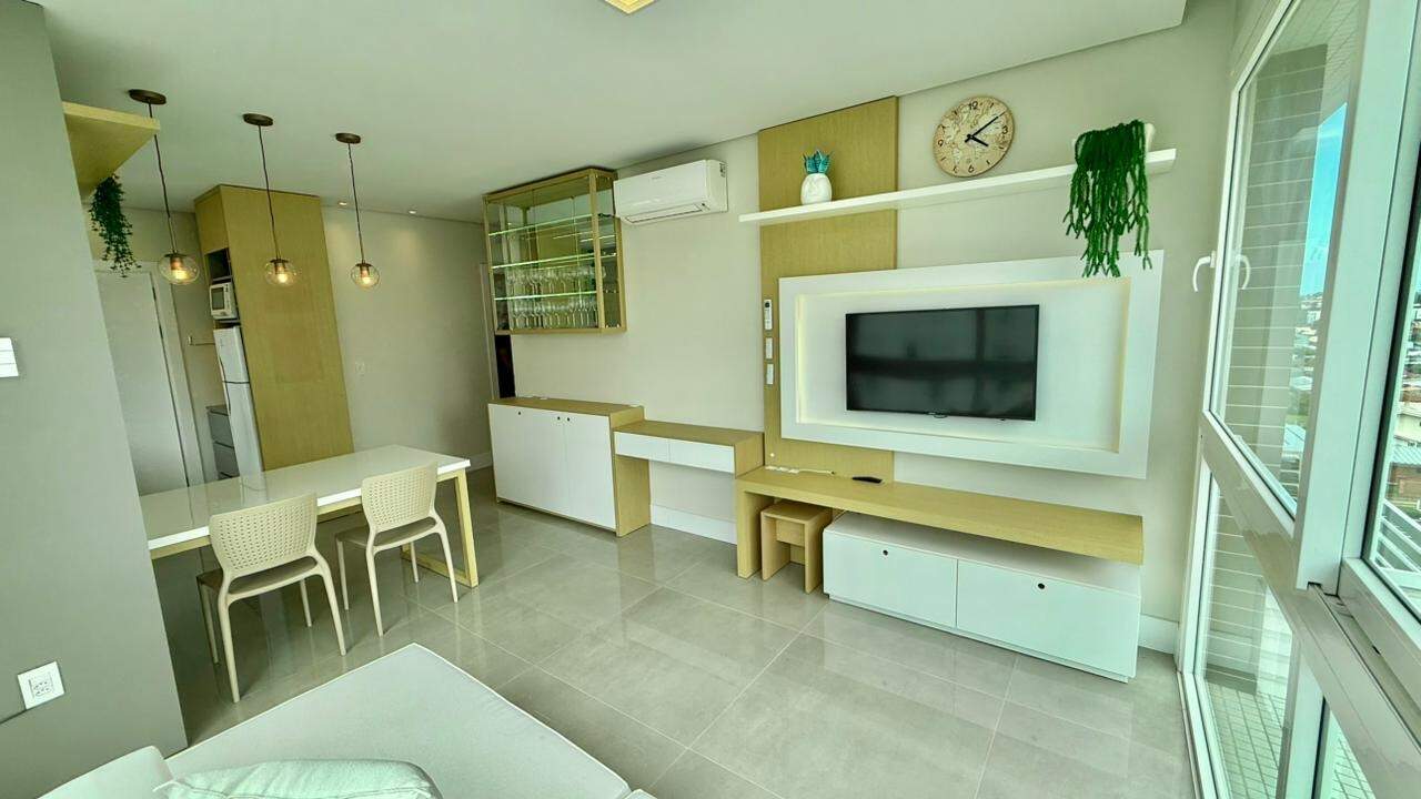 Apartamento à venda no Navegantes: 