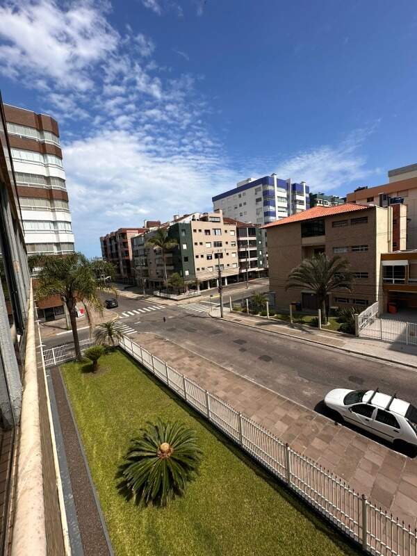 Apartamento à venda no Zona Nova: 