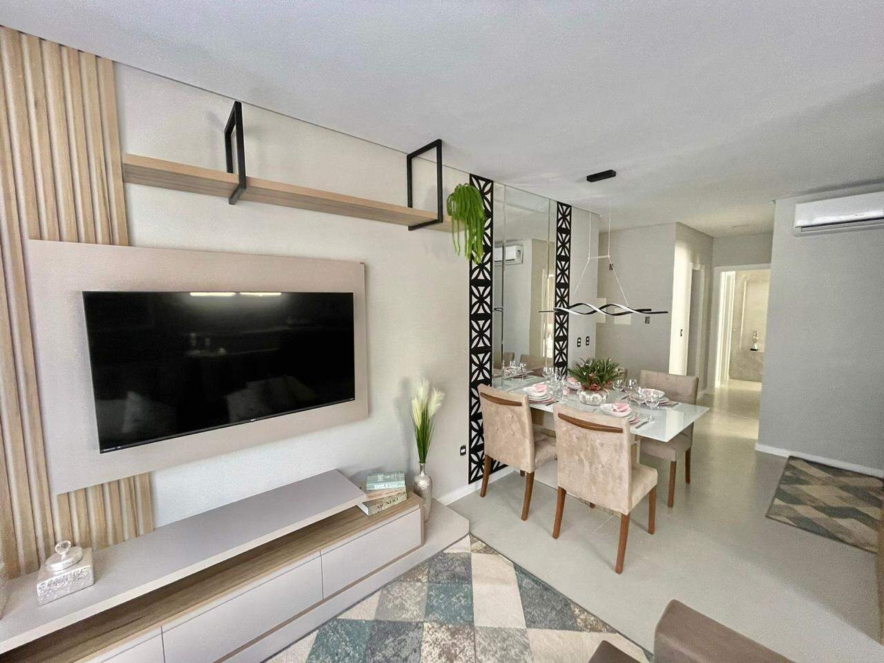 Apartamento à venda no Zona Nova: 