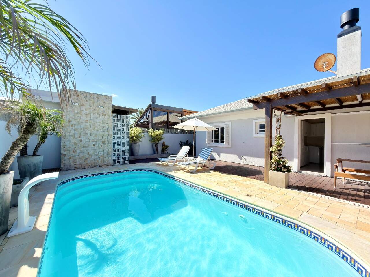 Casa à venda no Atlantida Sul: 