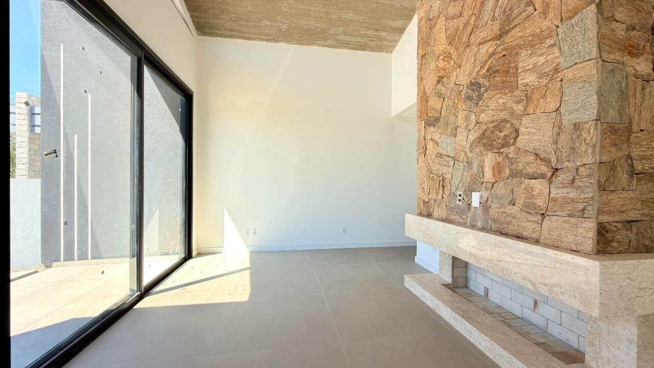 Casa à venda no Guarani: 