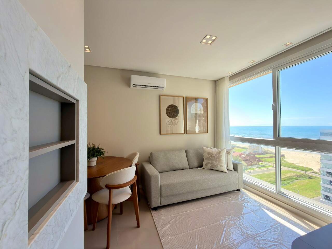 Apartamento à venda no Zona Nova: 