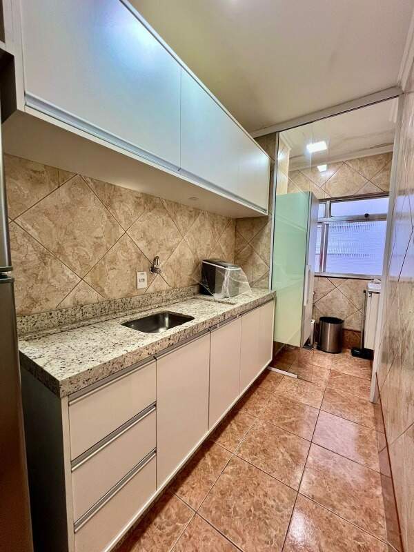 Apartamento à venda no Zona Nova: 