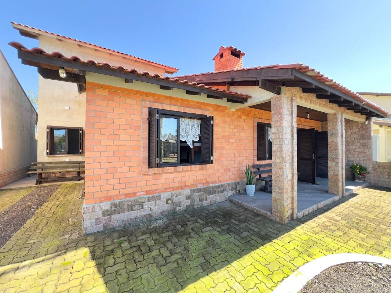Casa à venda no Atlantida Sul: 