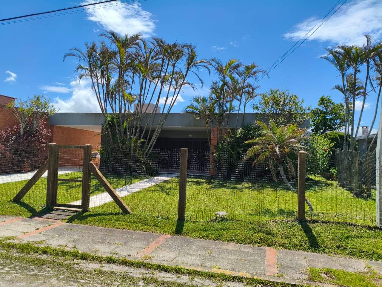 Casa à venda no Atlantida: 