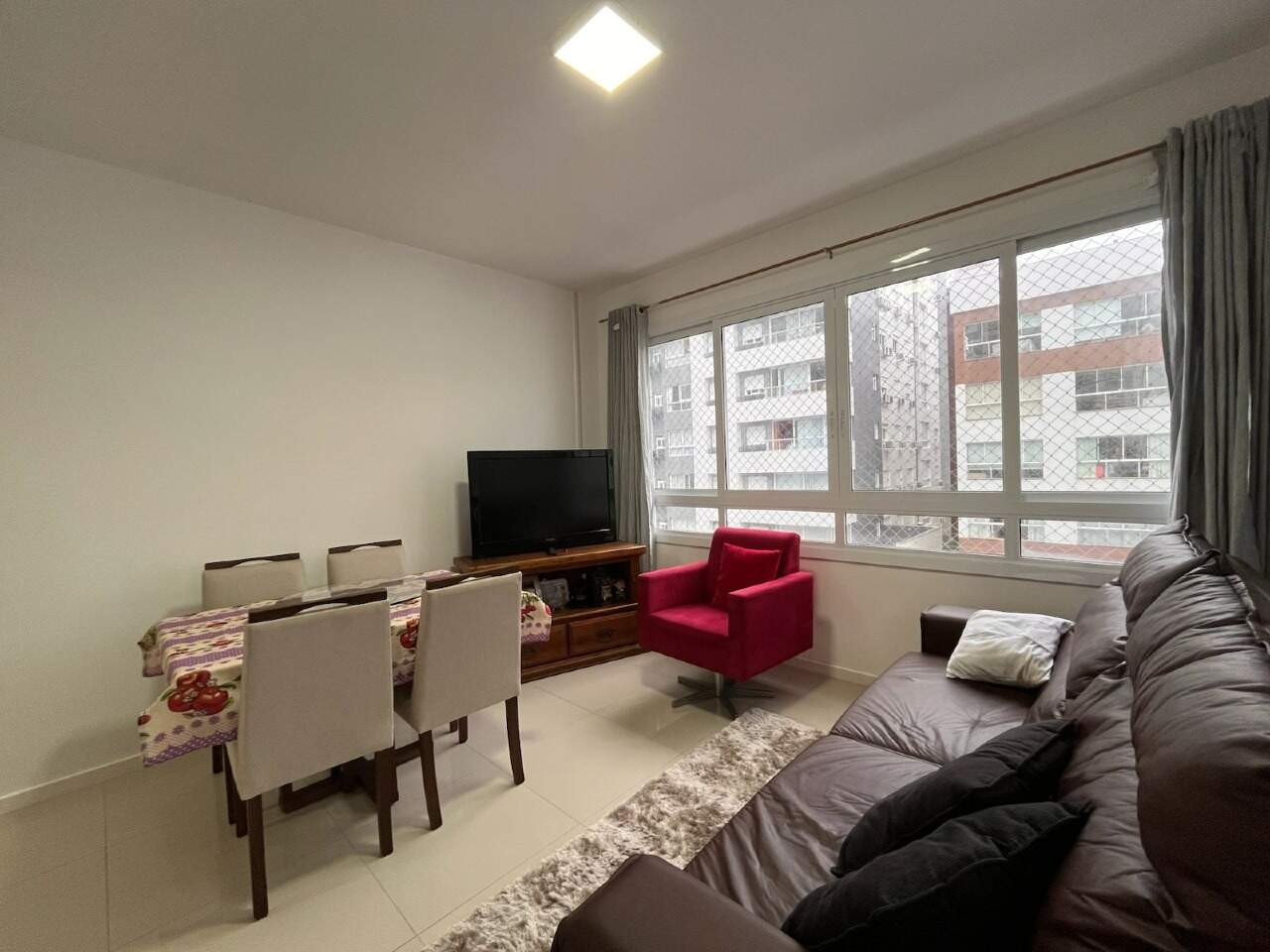 Apartamento à venda no Navegantes: 