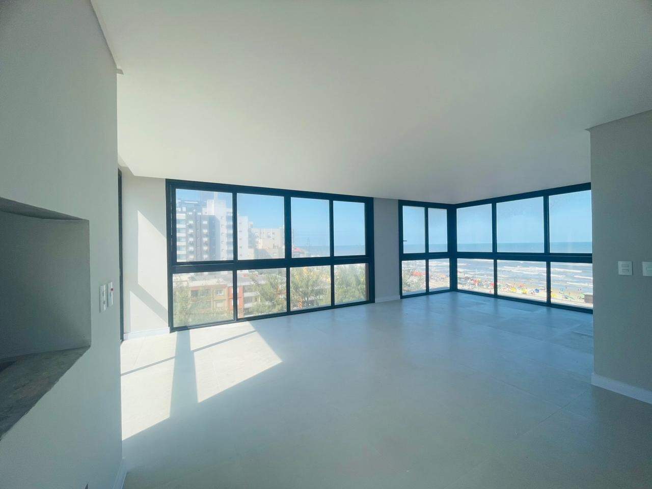 Apartamento à venda no Zona Nova: 