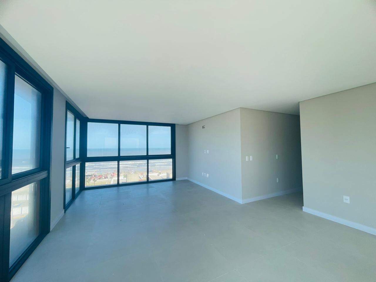 Apartamento à venda no Zona Nova: 