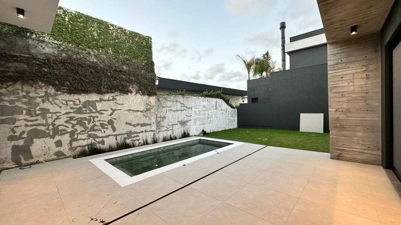 Casa à venda no Atlantida: 