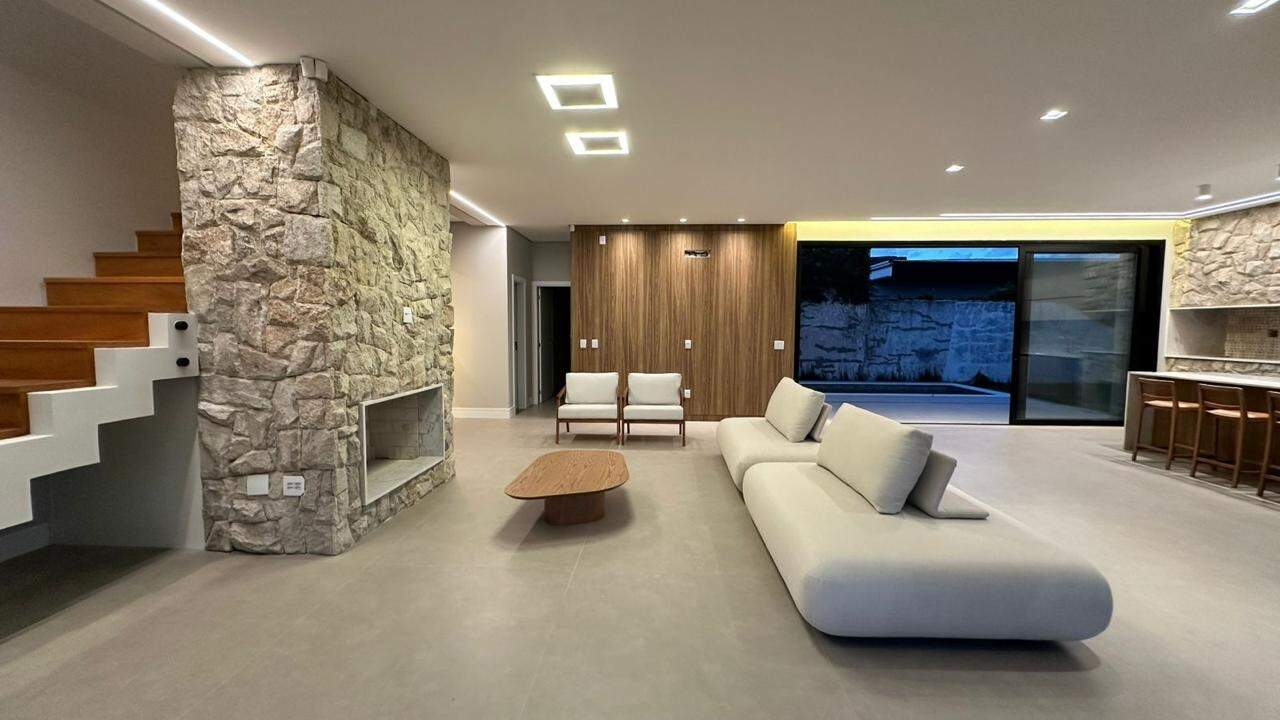 Casa à venda no Atlantida: 