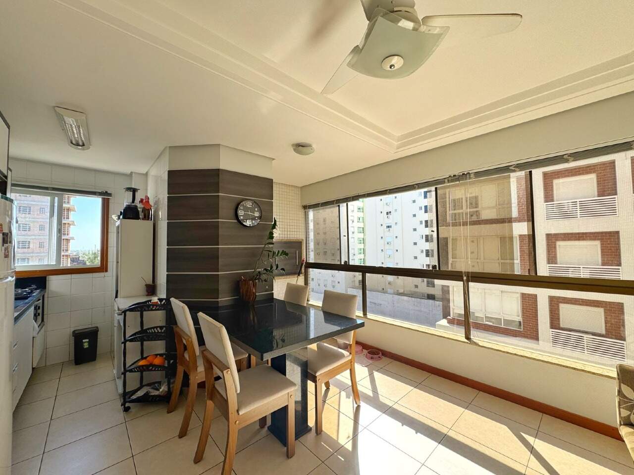 Apartamento à venda no Zona Nova: 