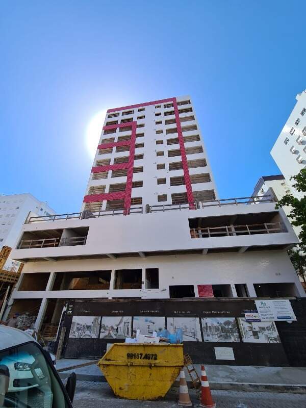 Apartamento à venda no Navegantes: 