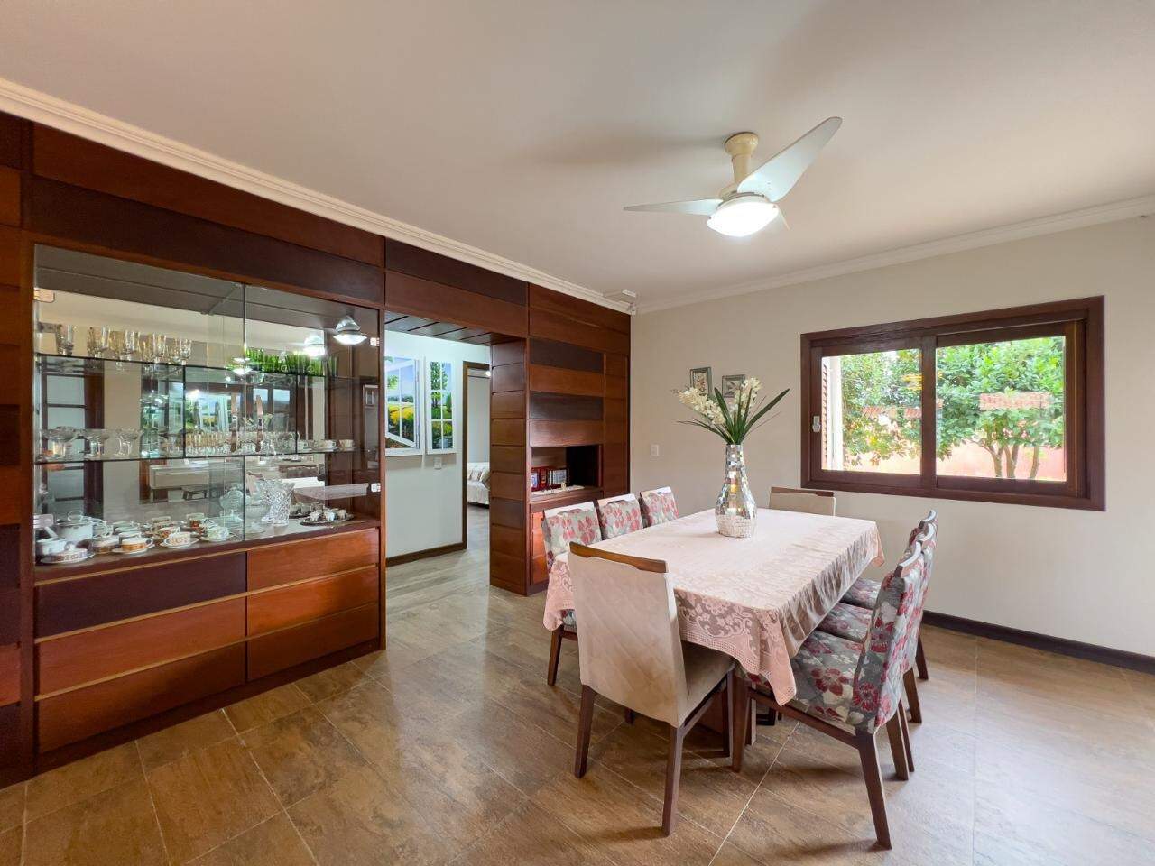 Casa à venda no Jardim Beira Mar: 