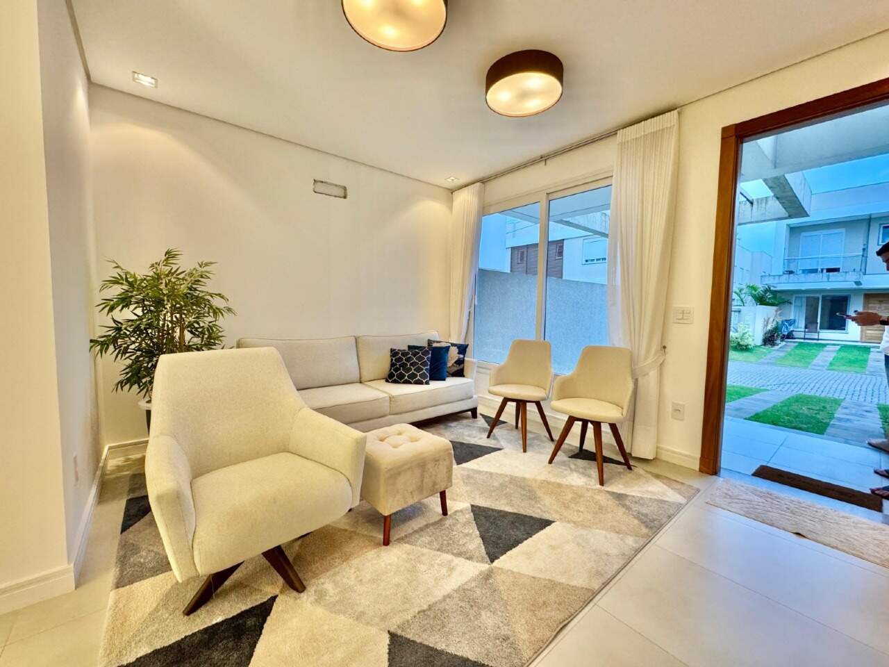 Casa em Condomínio à venda no Condomínio Murano: 