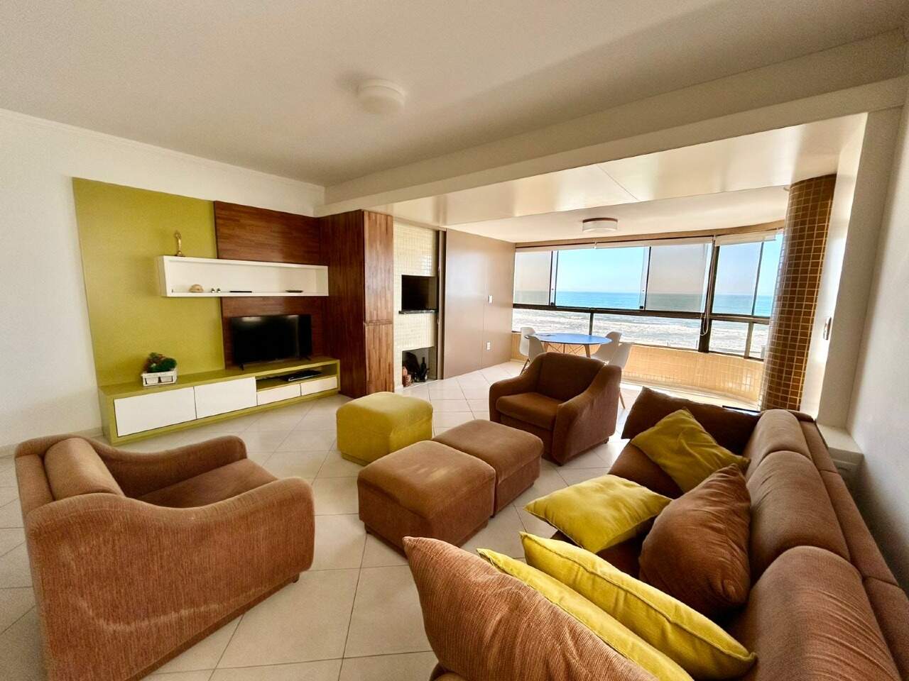 Apartamento à venda no Zona Nova: 