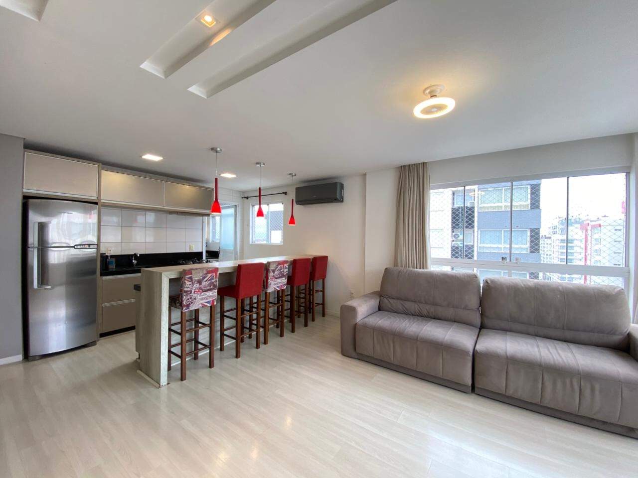 Apartamento à venda no Navegantes: 