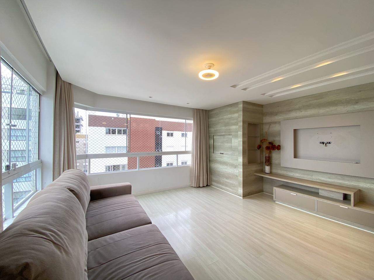 Apartamento à venda no Navegantes: 