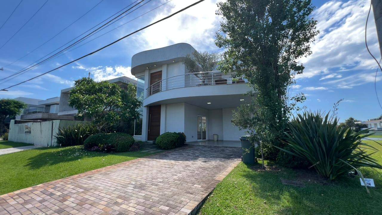 Casa em Condomínio à venda no Condomínio Enseada: 