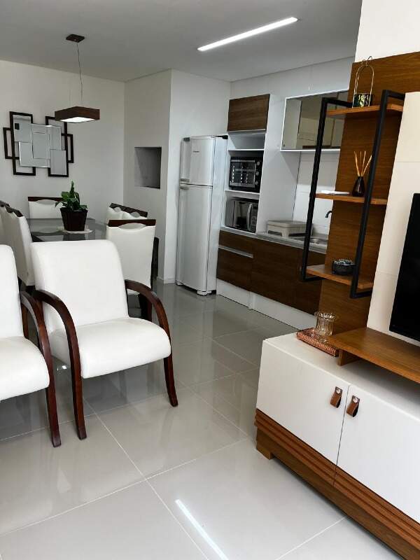 Apartamento à venda no Navegantes: 